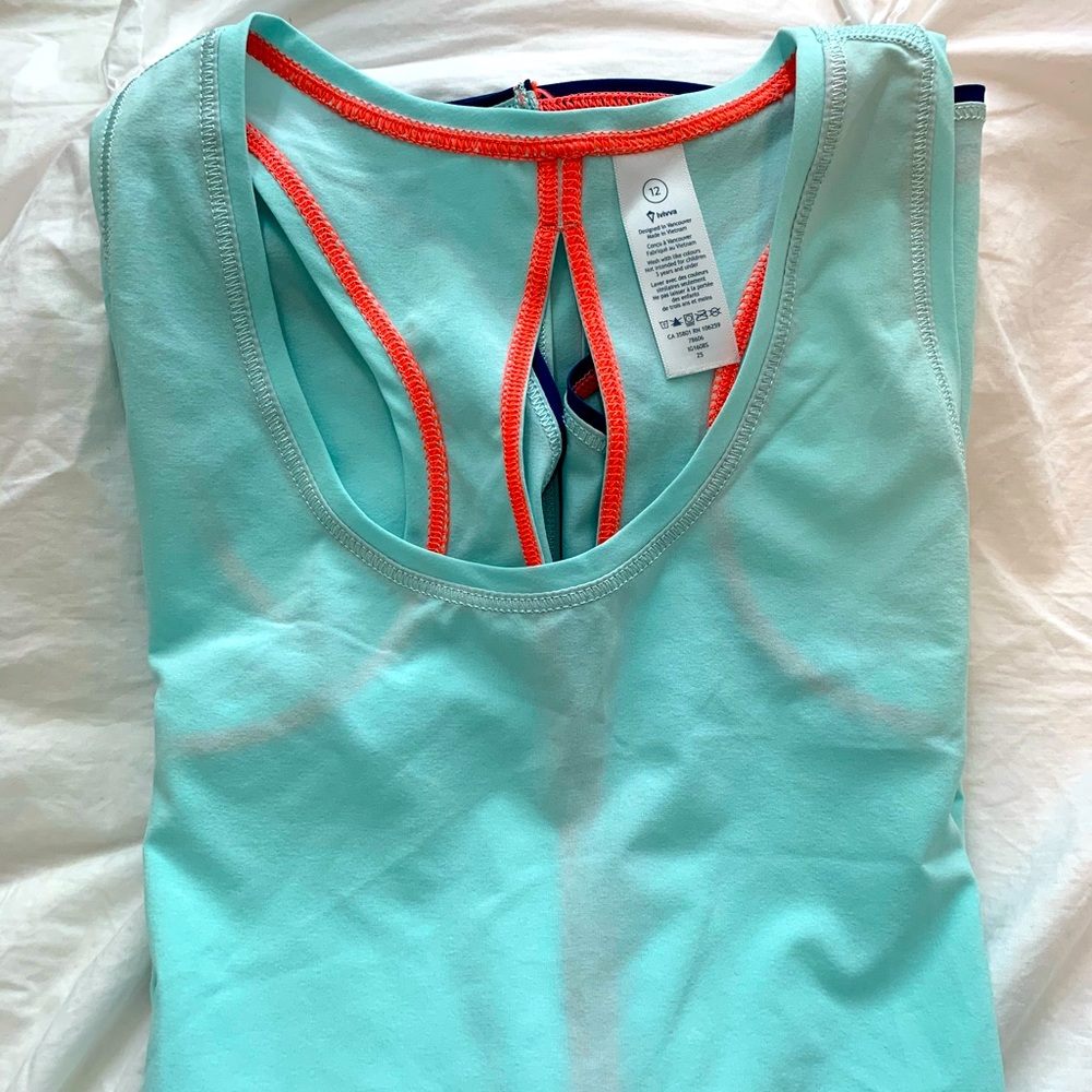 IVIVVA LIGHT BLUE KEYHOLE TANK TOP